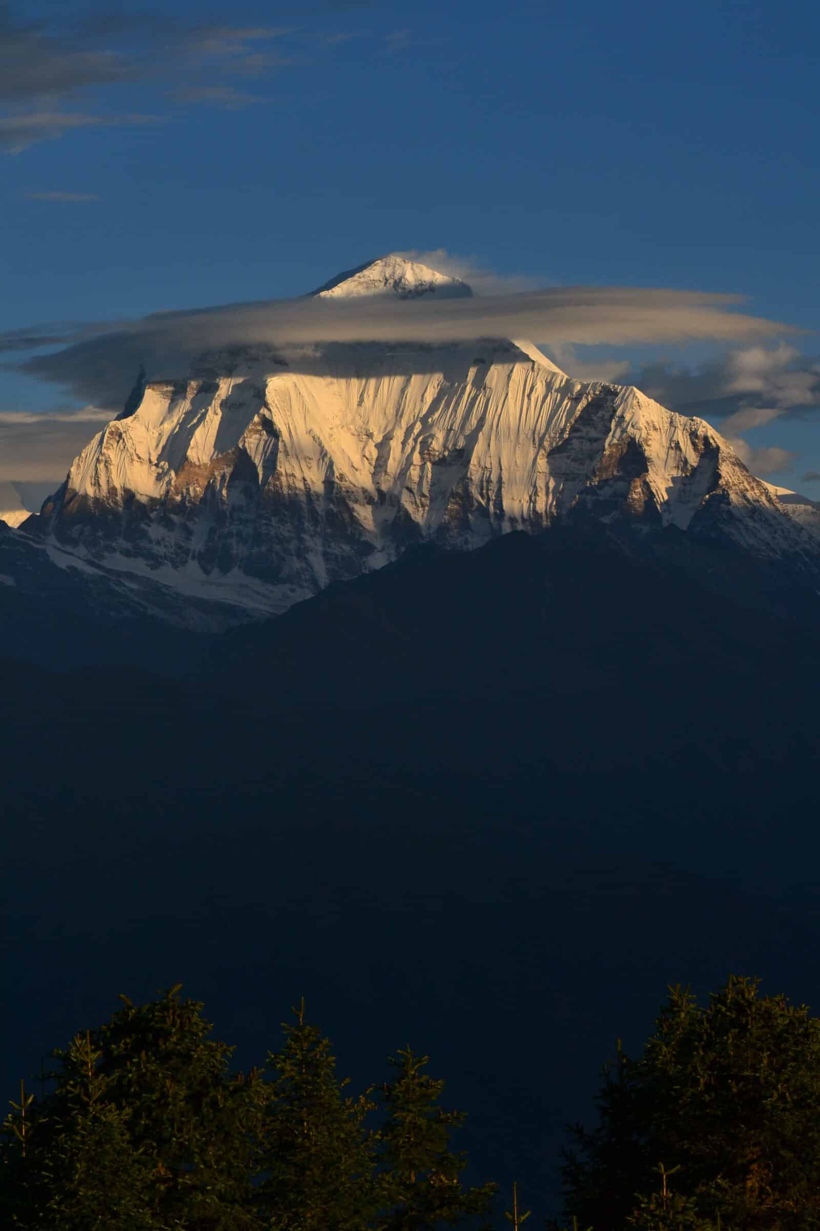 Dhaulagiri I (8172 m), de op zes na hoogste berg ter wereld, Nepal