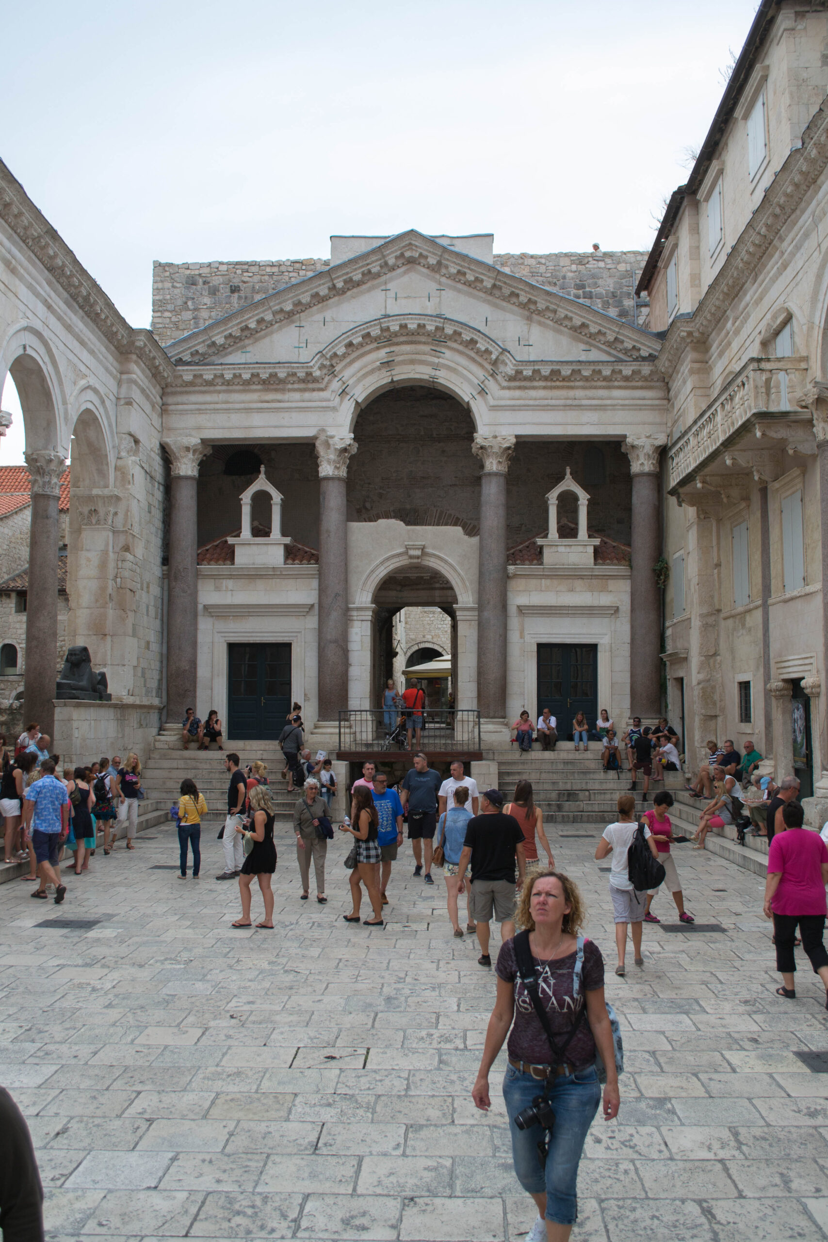 Peristilium, het centrale plein van het Paleis van Diocletianus, Split, Kroatië